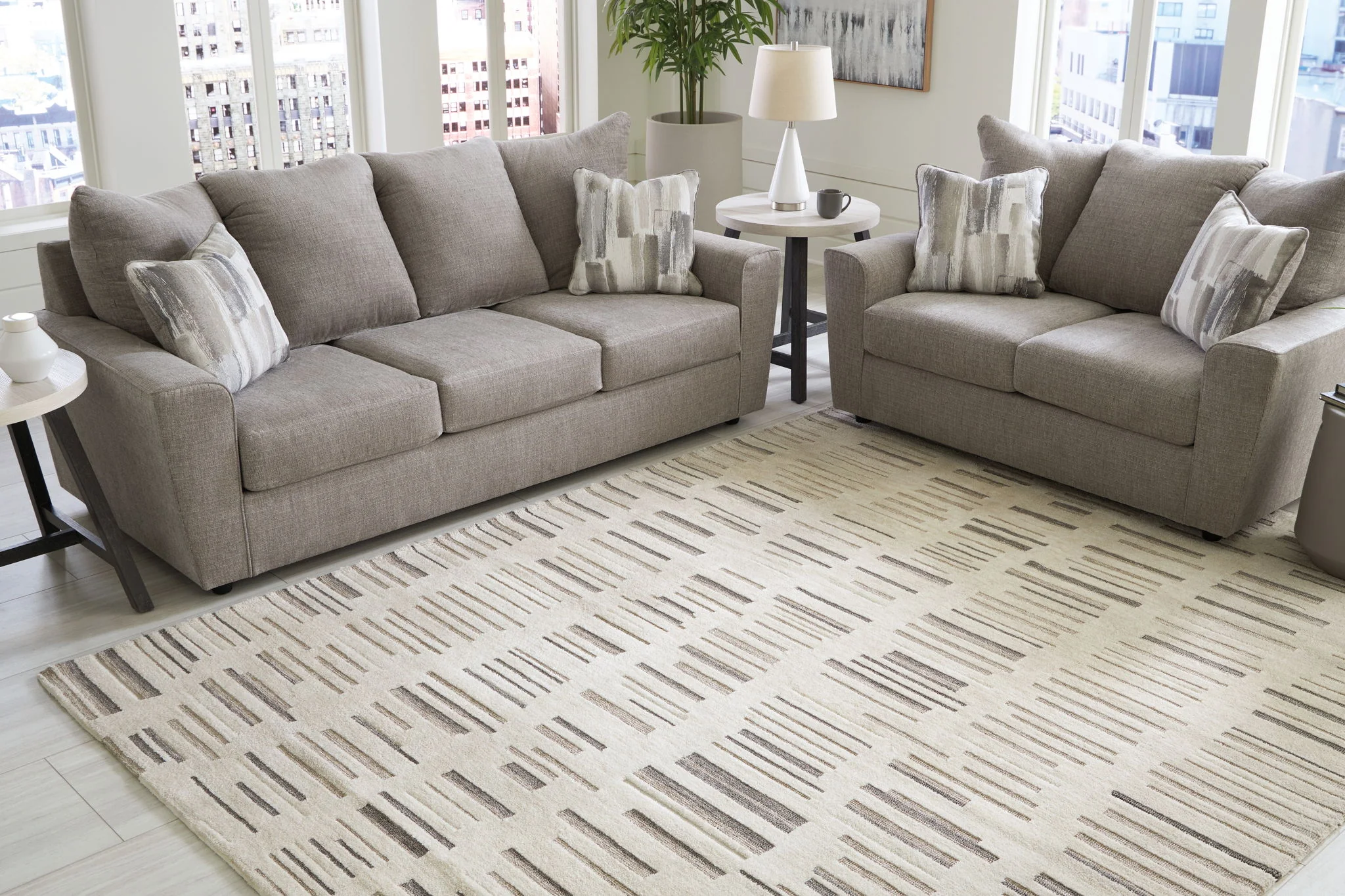Leesdale - Ivory / Brown / Black - Large Rug - 8' x 10' - Image 2