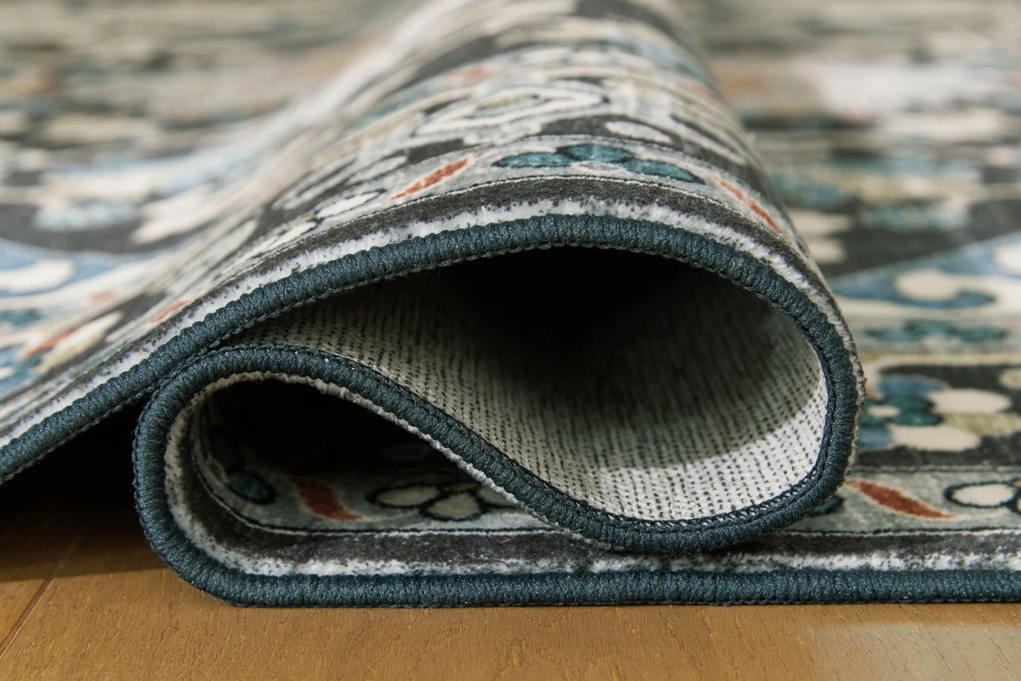 Leningston - Black / Cream / Blue - Washable Medium Rug - 5' x 7' - Image 4