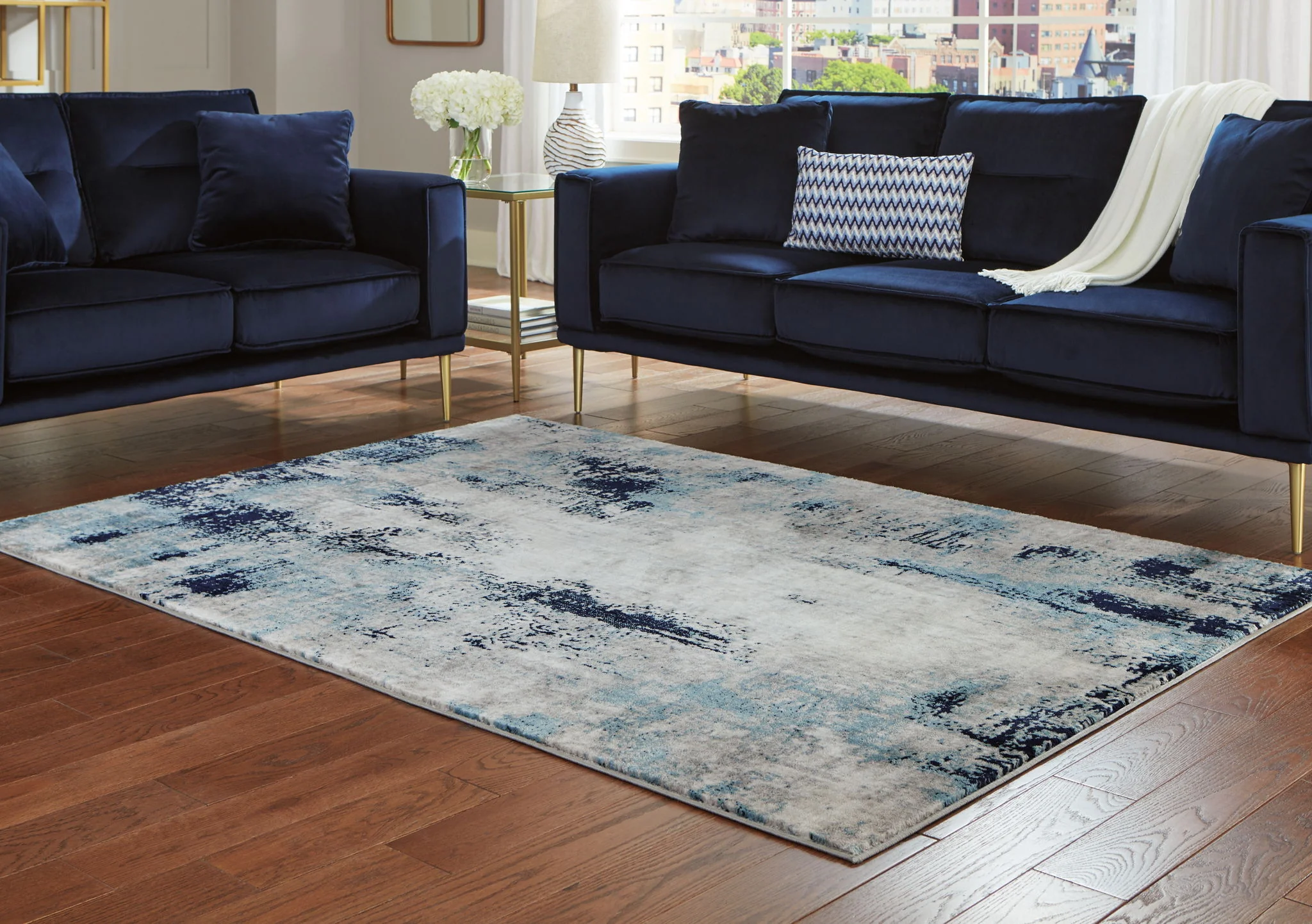 Leonelle - White / Blue / Gray - Large Rug - 8' x 10' - Image 2