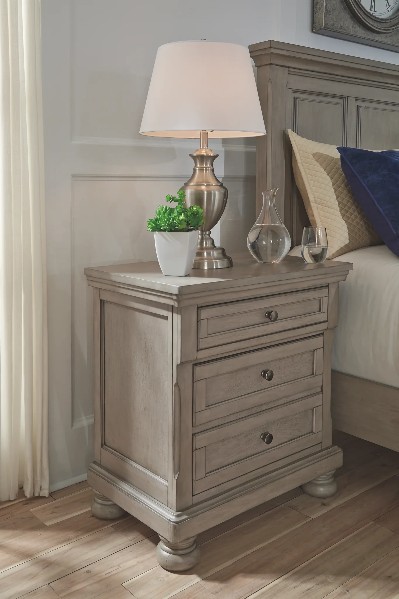 Lettner - Light Gray - Two Drawer Night Stand - Image 2