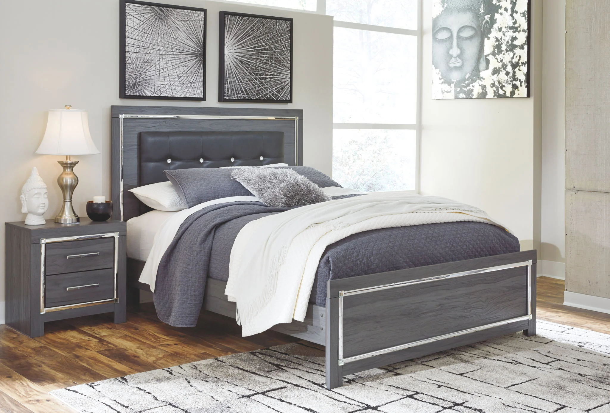 Lodanna - Gray - Queen Panel Bed - Image 2