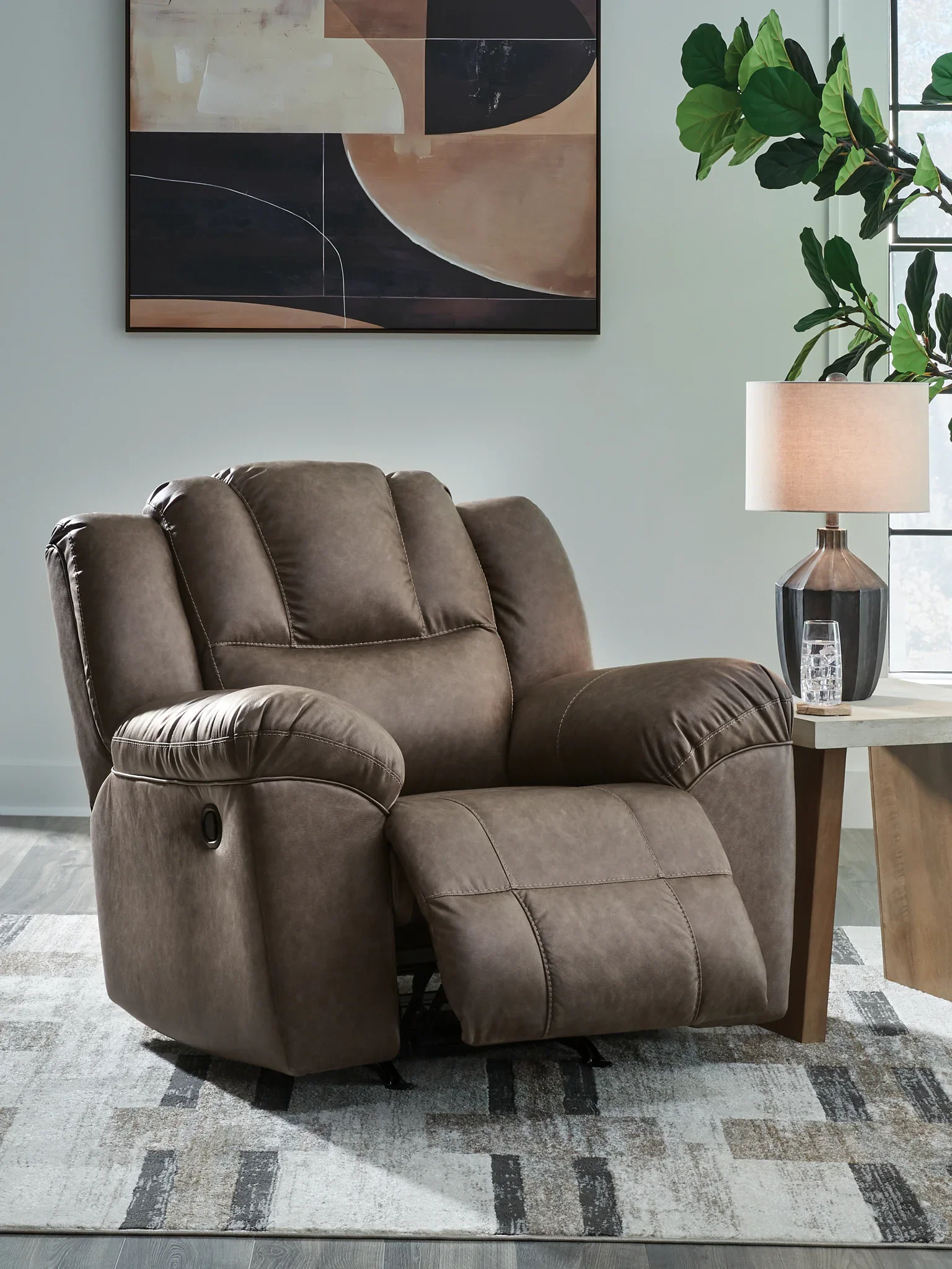 Lowilla - Rocker Recliner - Driftwood - Image 3