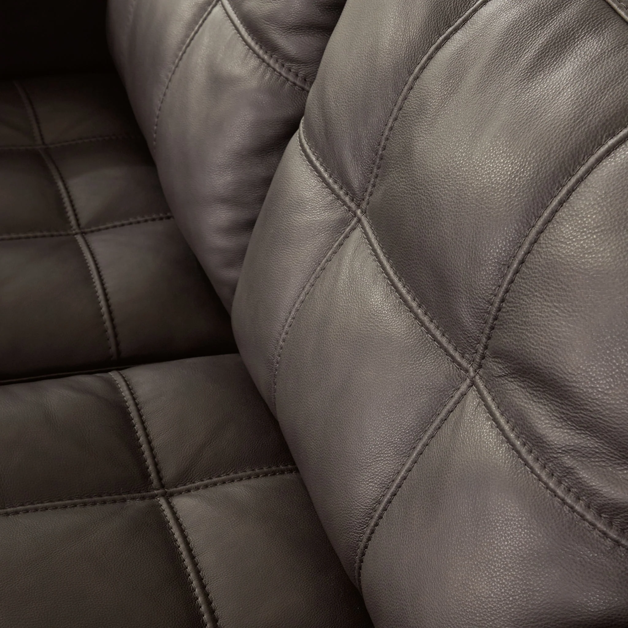 Luigi - Thunder - Sofa - Image 6