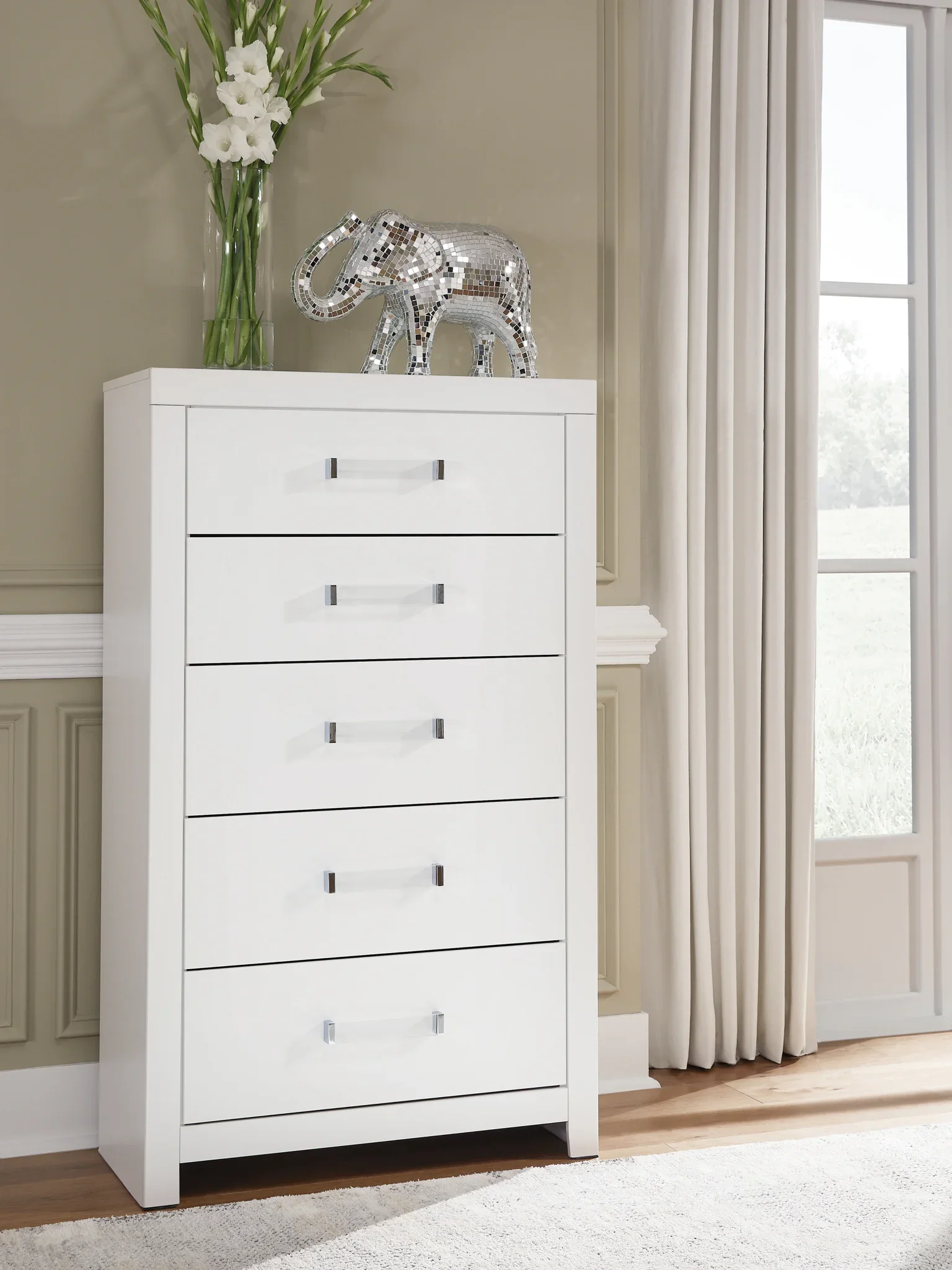 Maeling - Five Drawer Chest - White - Image 2