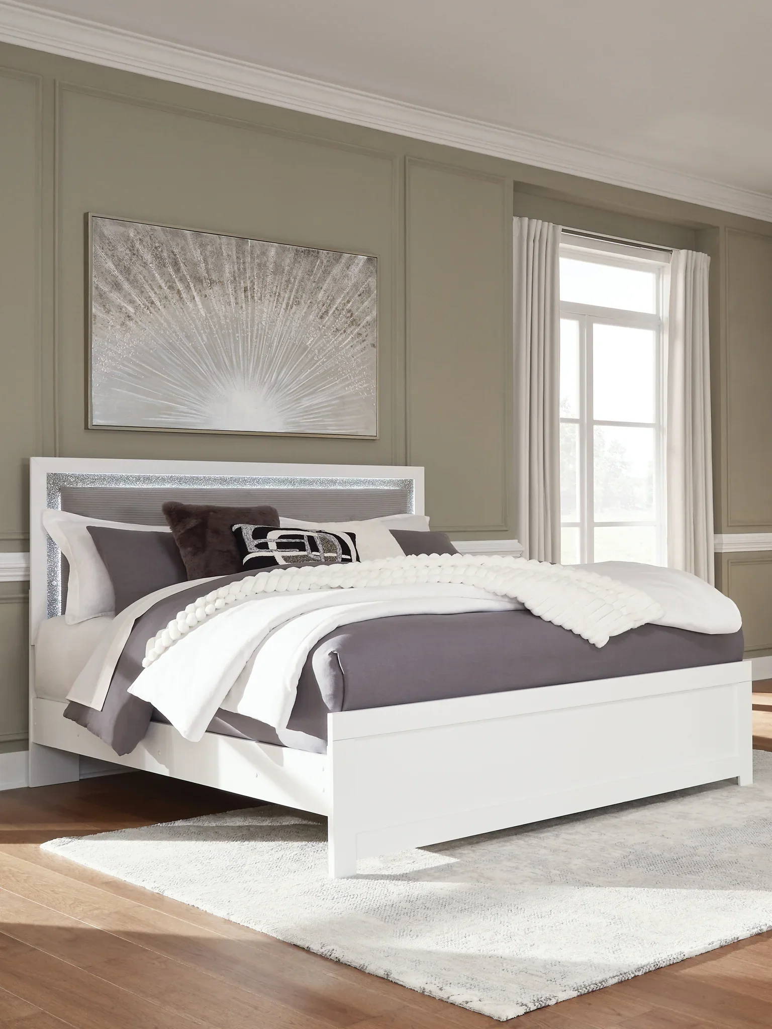 Maeling - King Upholstered Panel Bed - White - Image 3