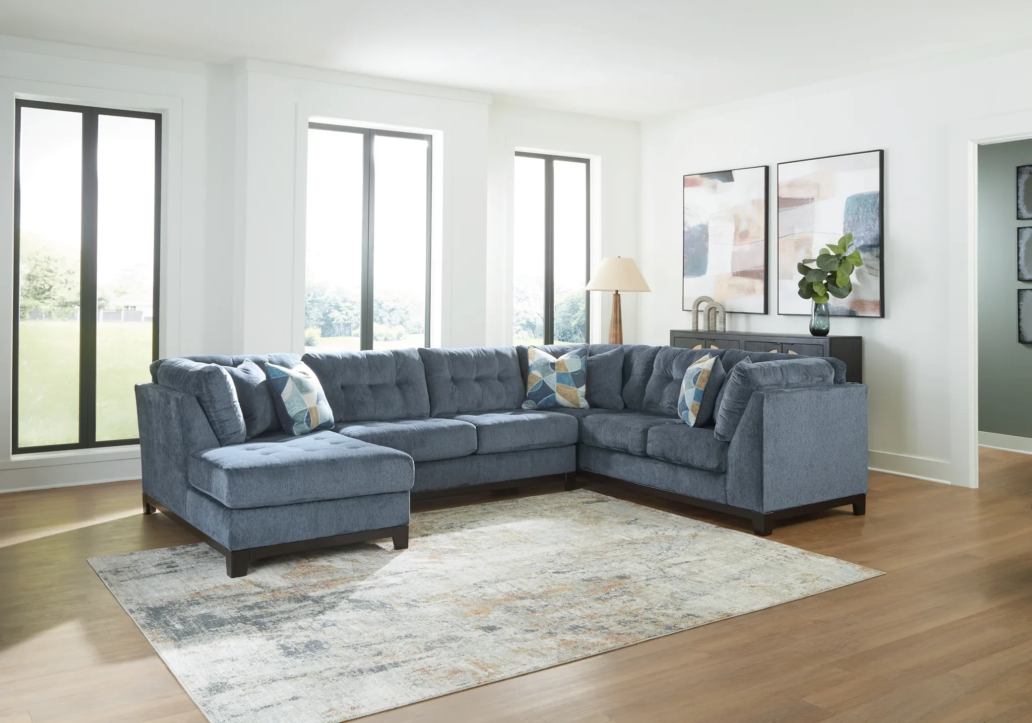 Maxon Place - Navy - 3-Piece Sectional With Laf Corner Chaise - Image 2