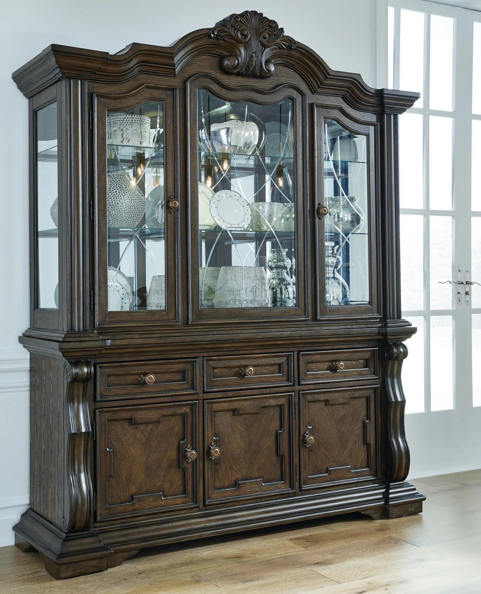 Maylee - Dark Brown - Dining Buffet And Hutch - Image 4