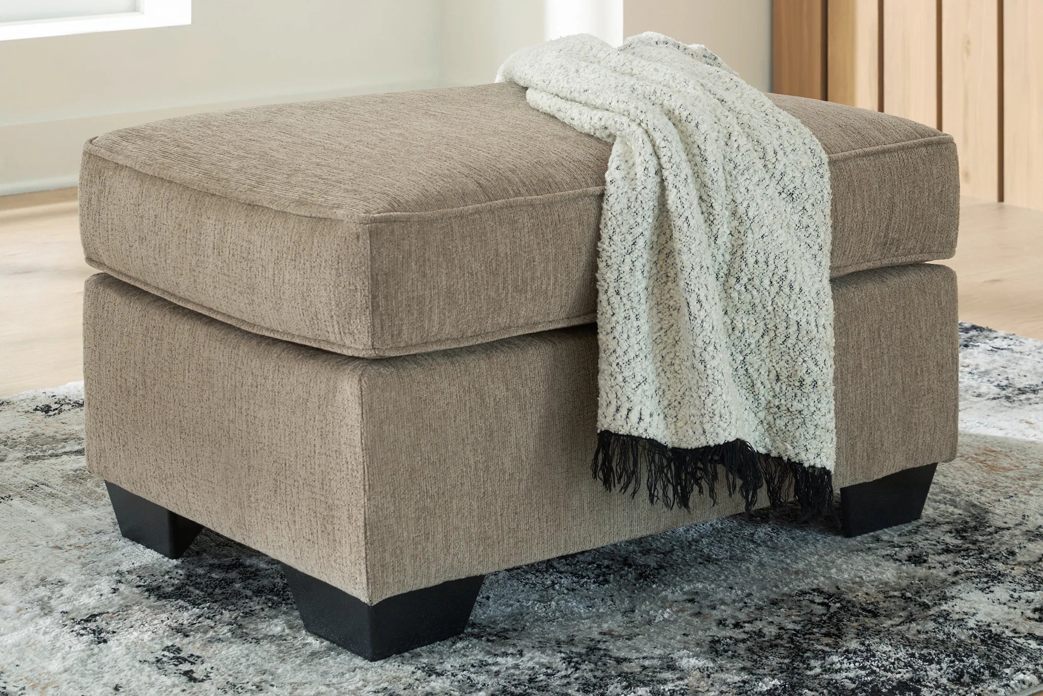 Olten - 4 Pc. - Sofa, Loveseat, Chair And A Half, Ottoman - Mocha - Image 5