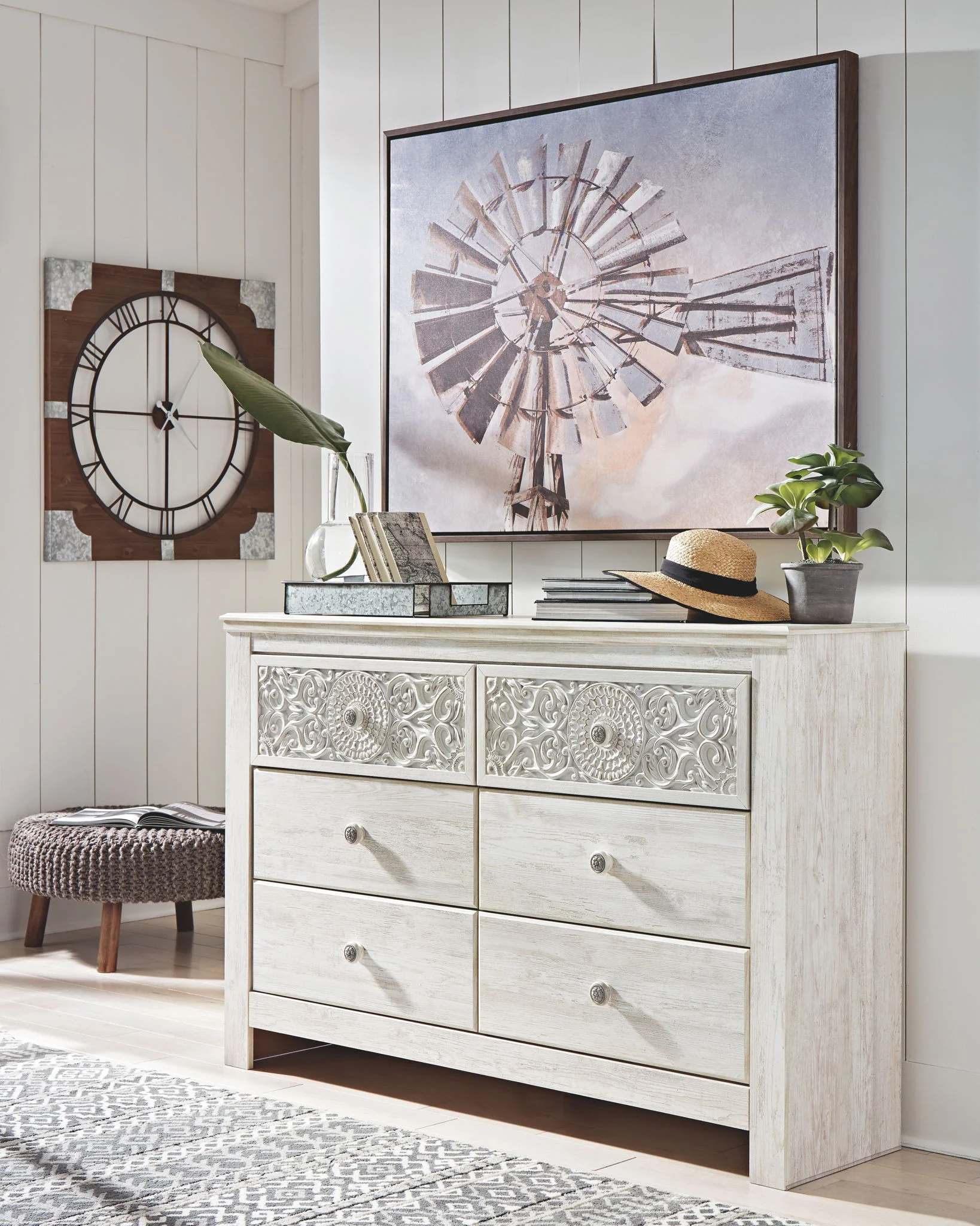 Paxberry - Whitewash - Six Drawer Dresser - Medallion Drawer Pulls - Image 6