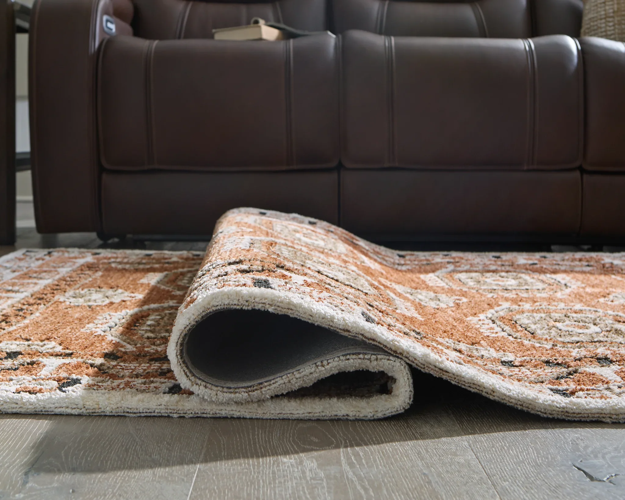 Qaabiz - Sienna / Ivory / Black - Medium Rug - 5' x 7' - Image 4