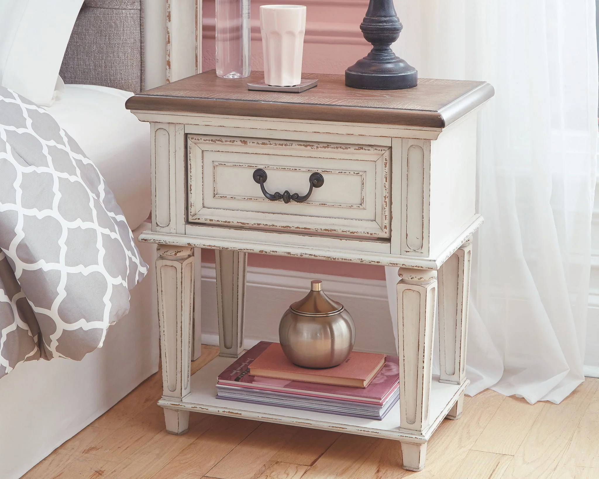 Realyn - Chipped White - One Drawer Night Stand - Image 2