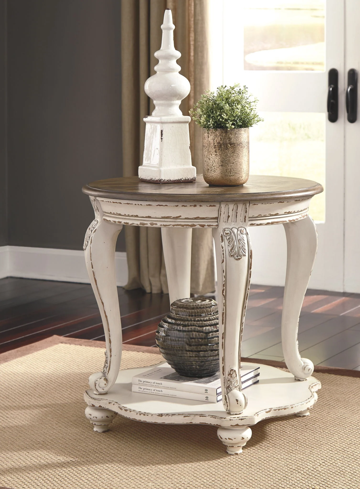Realyn - White / Brown - Round End Table - Image 2
