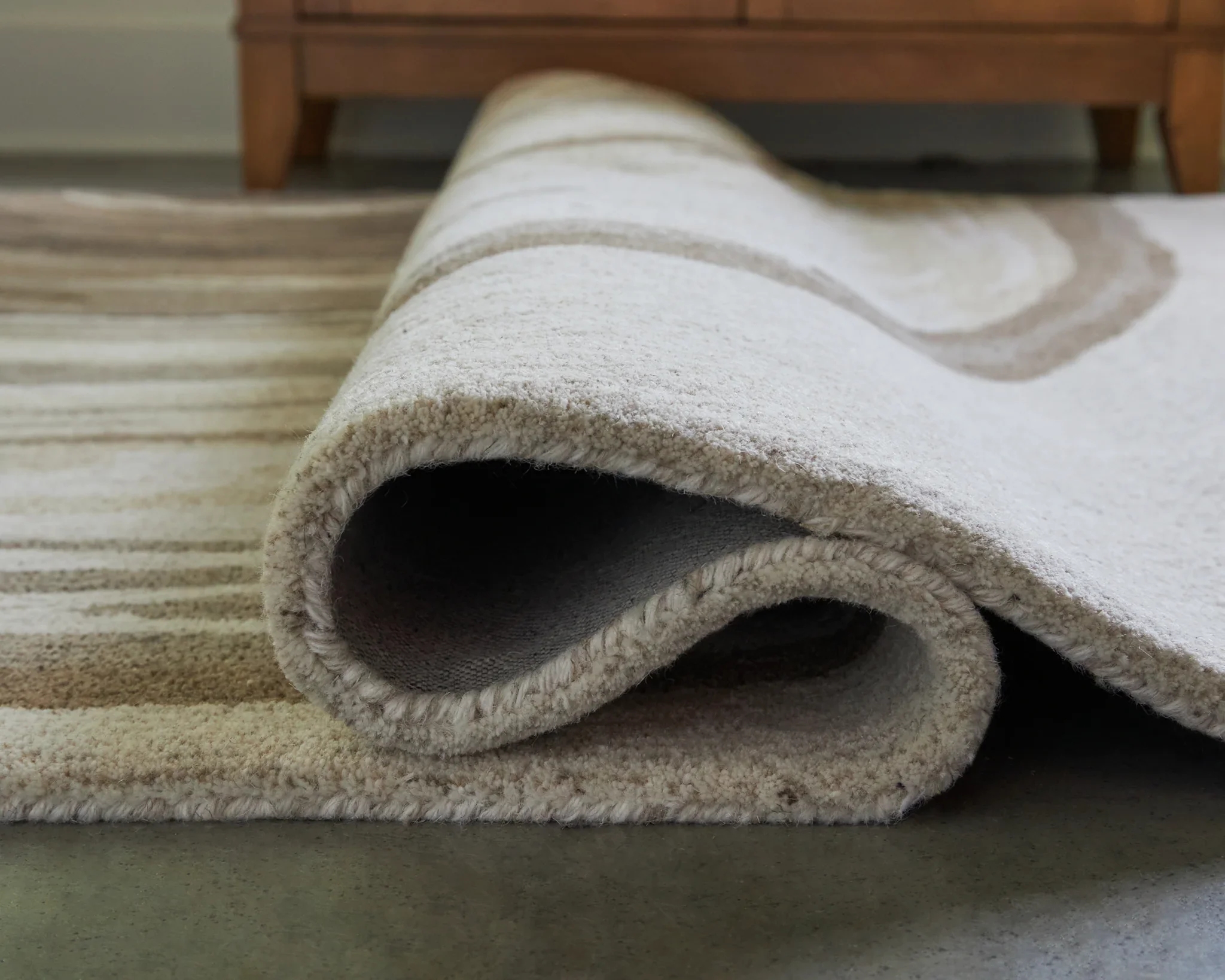Rizwana - Ivory / Brown / Gray - Medium Rug - 5' x 7' - Image 4