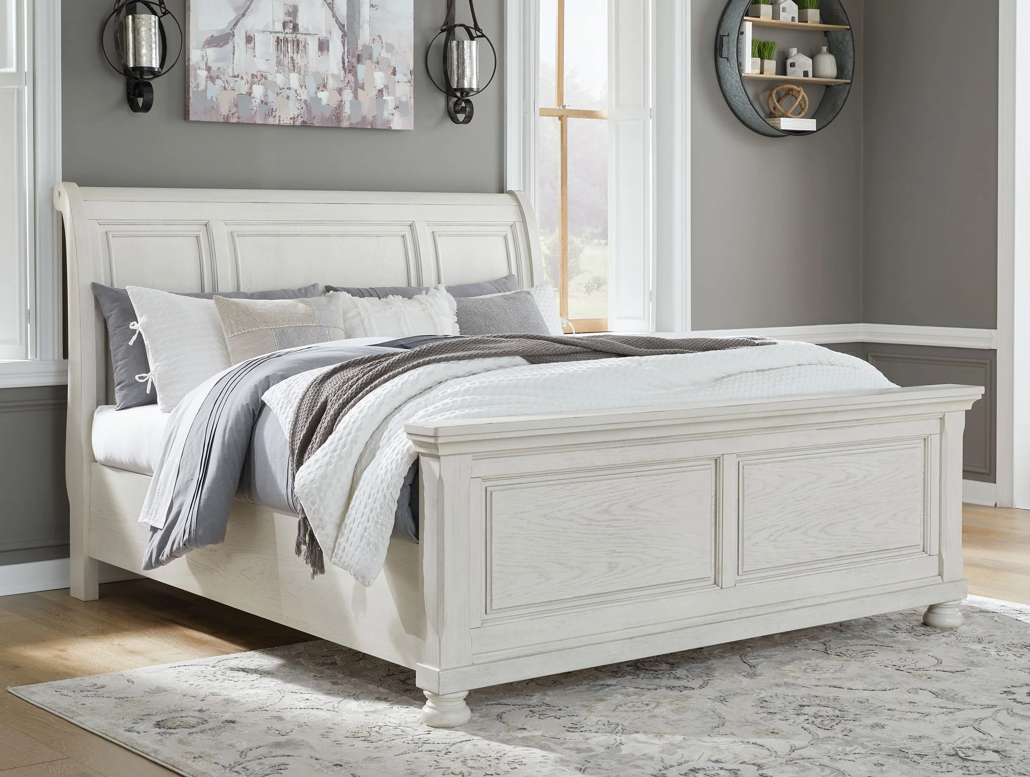 Robbinsdale - Antique White - Queen Sleigh Bed - Image 2