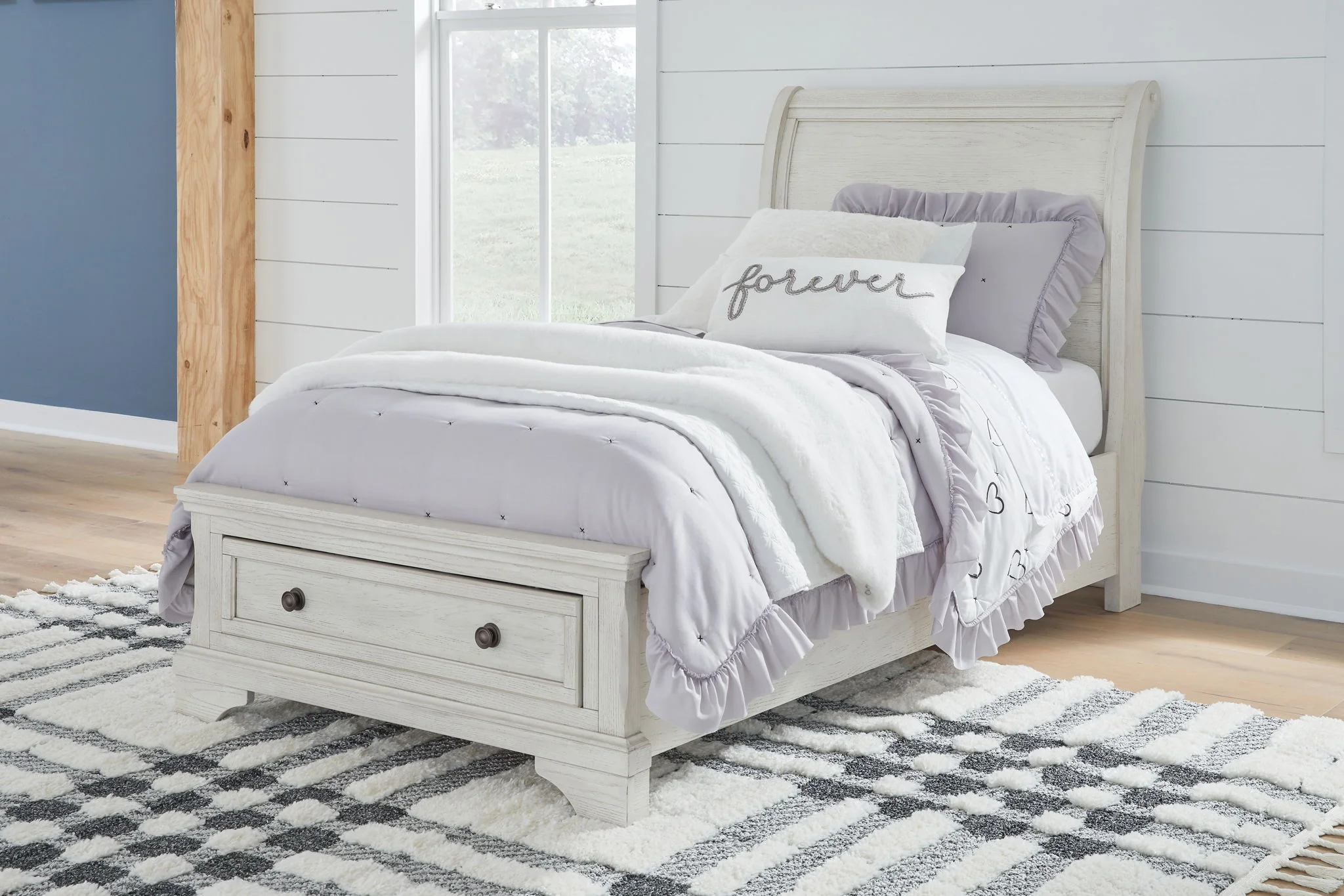Robbinsdale - Antique White - Twin Sleigh Storage Bed - Image 2