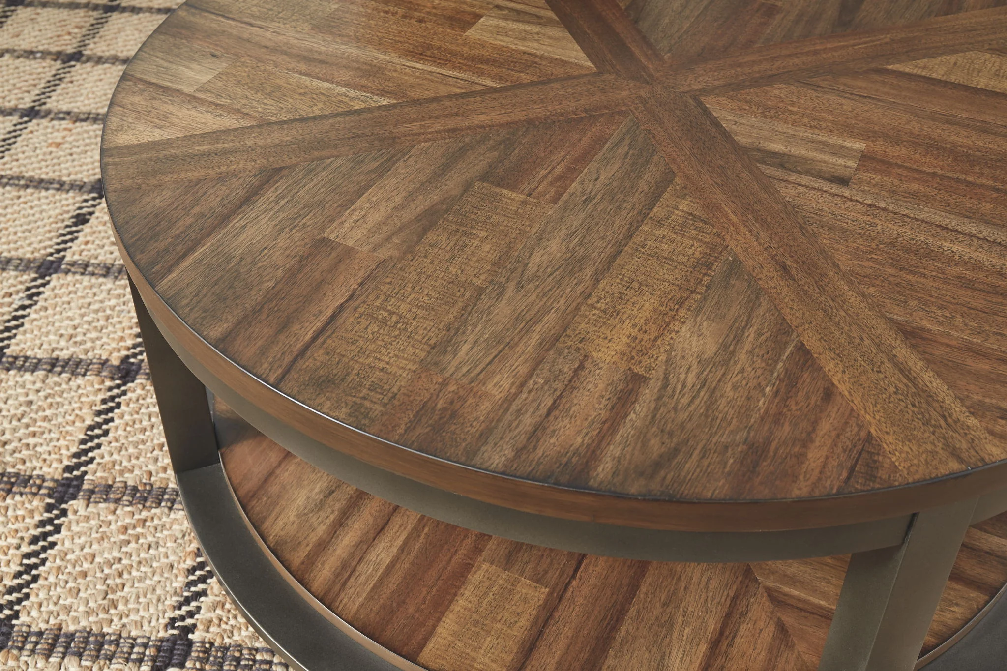 Roybeck - Light Brown / Bronze - Occasional Table Set (Set of 3) - Image 3