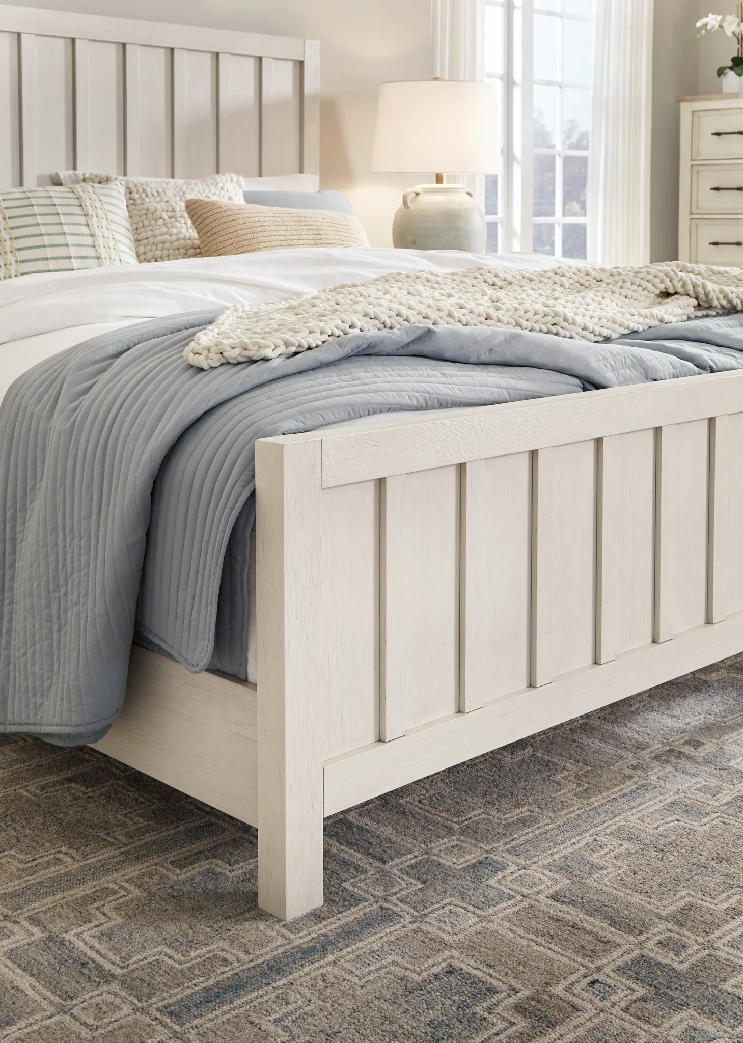 Shaybrock - Antique White - King Panel Bed - Image 5