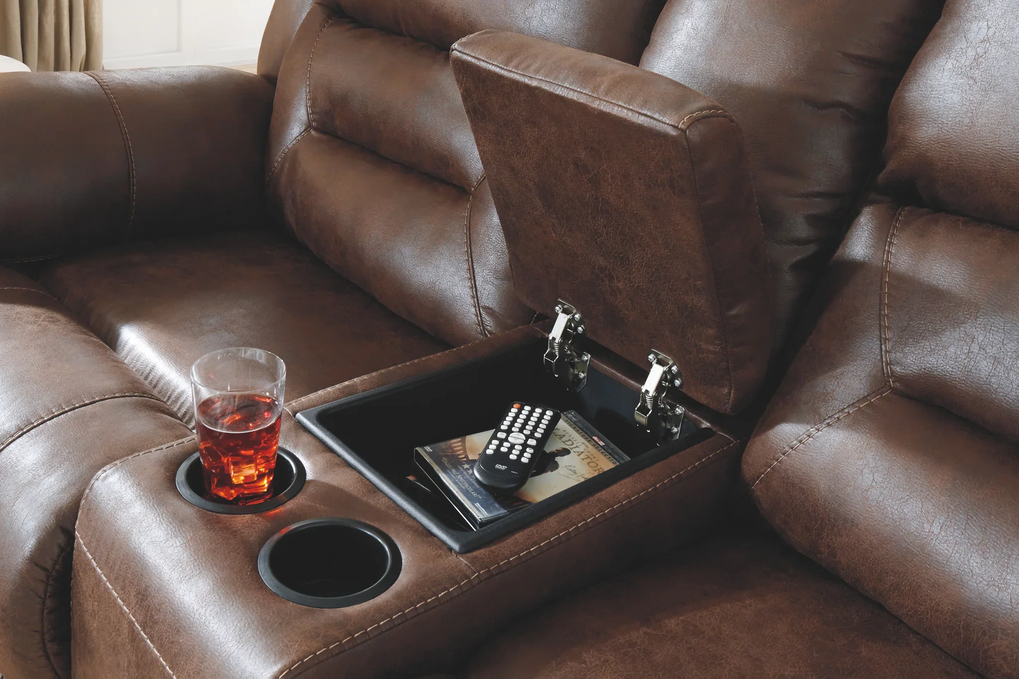 Stoneland - Chocolate - Dbl Rec Pwr Loveseat W/Console - Image 4