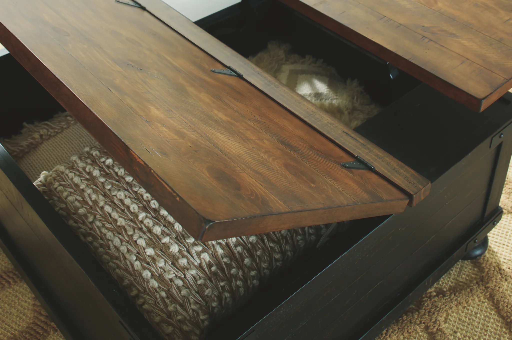 Valebeck - Black / Brown - Lift Top Cocktail Table - Image 3