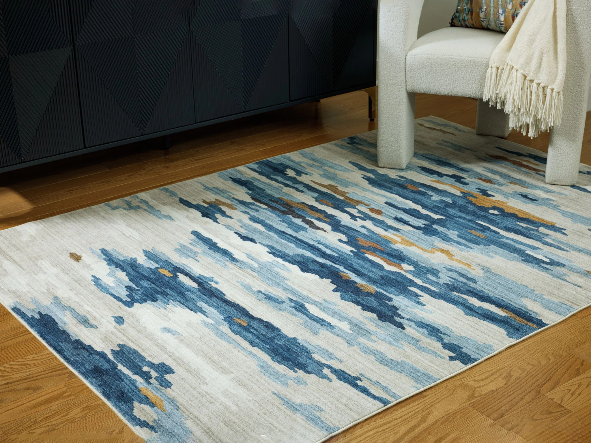 Vinlett - Cream / Blue / Brown - Washable Medium Rug - 5' x 7' - Image 2