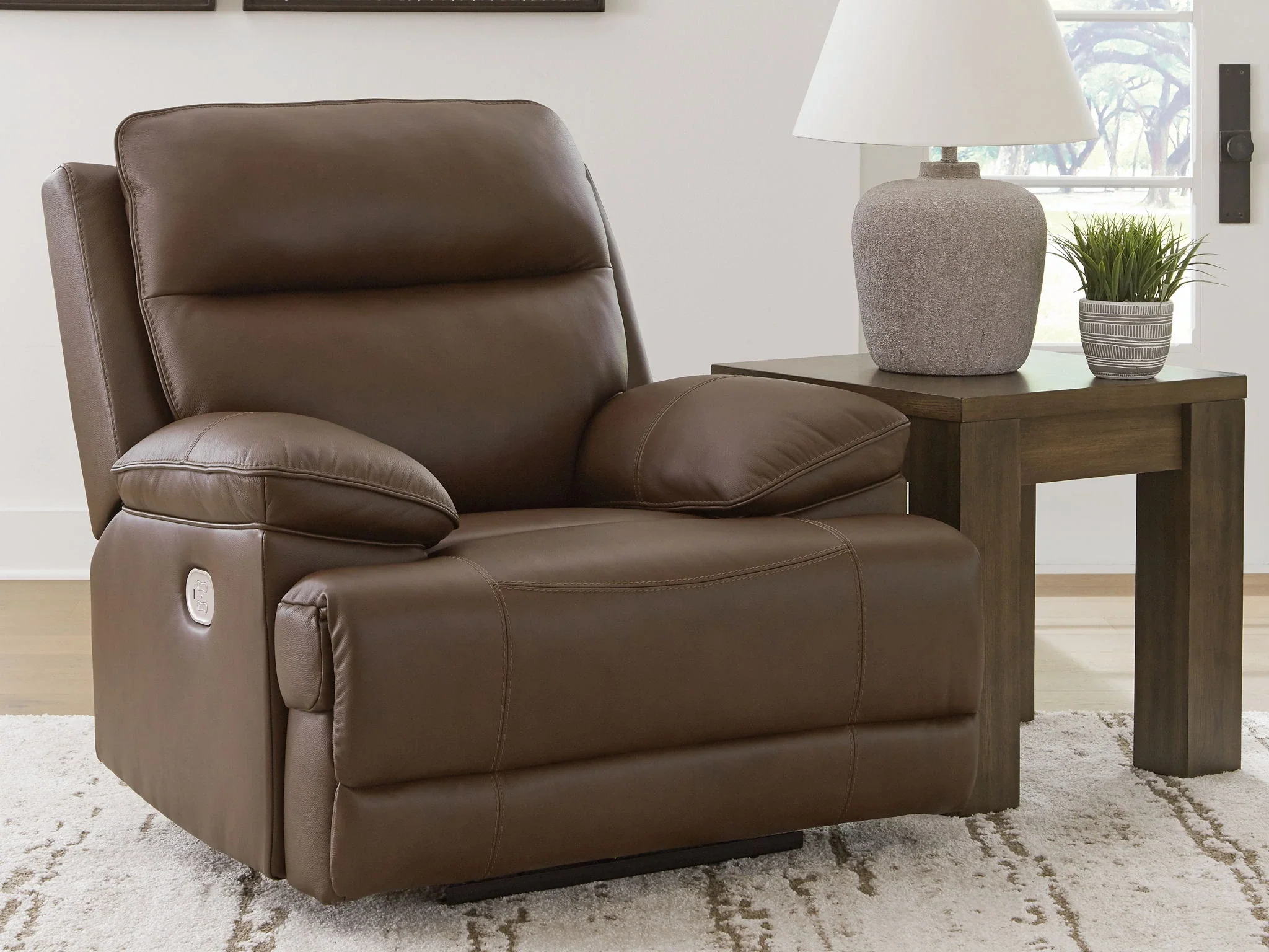 Vonryan - Tobacco - Power Recliner / Adj Headrest - Image 2