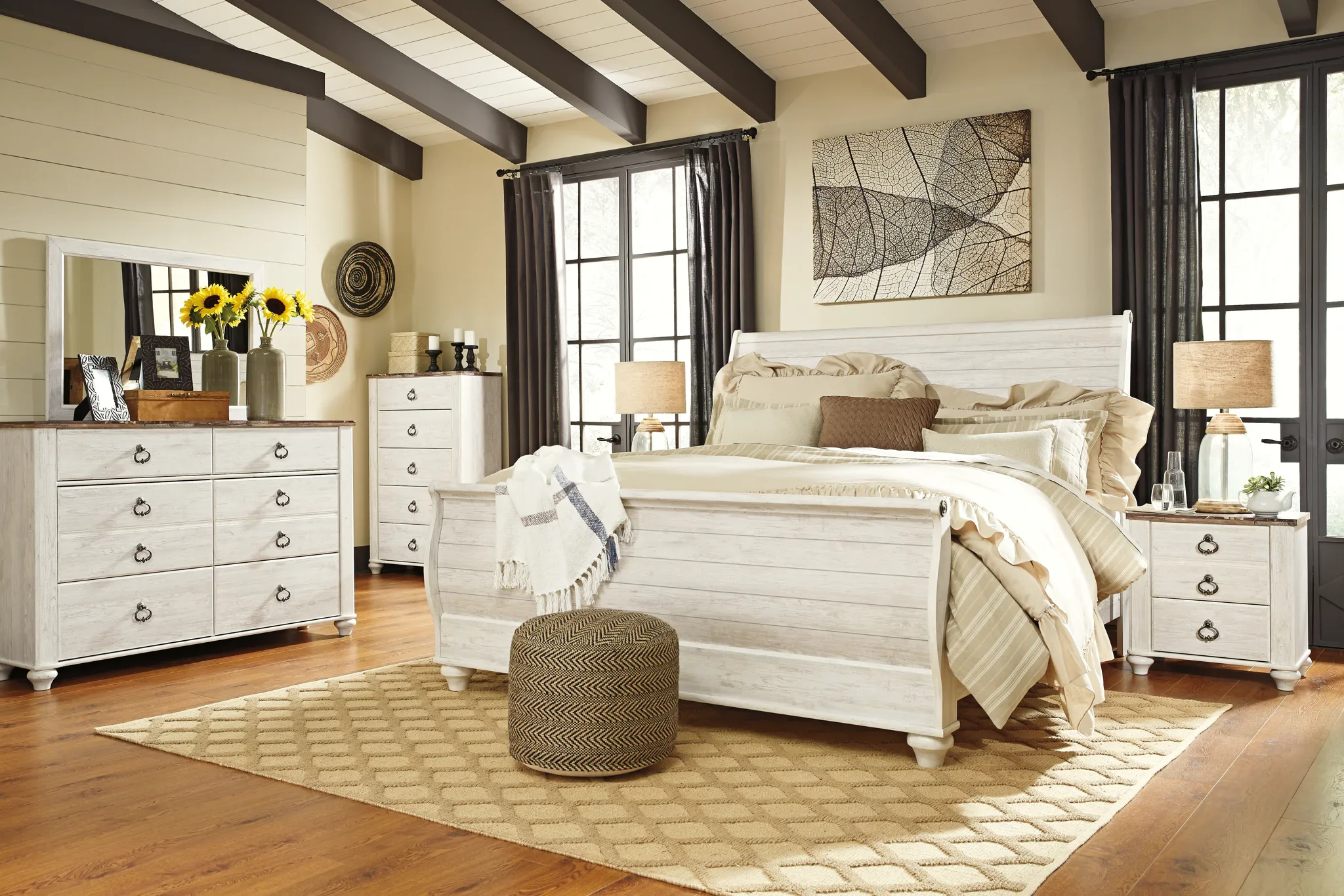 Willowton - Brown / Beige / White - Five Drawer Chest - Image 6