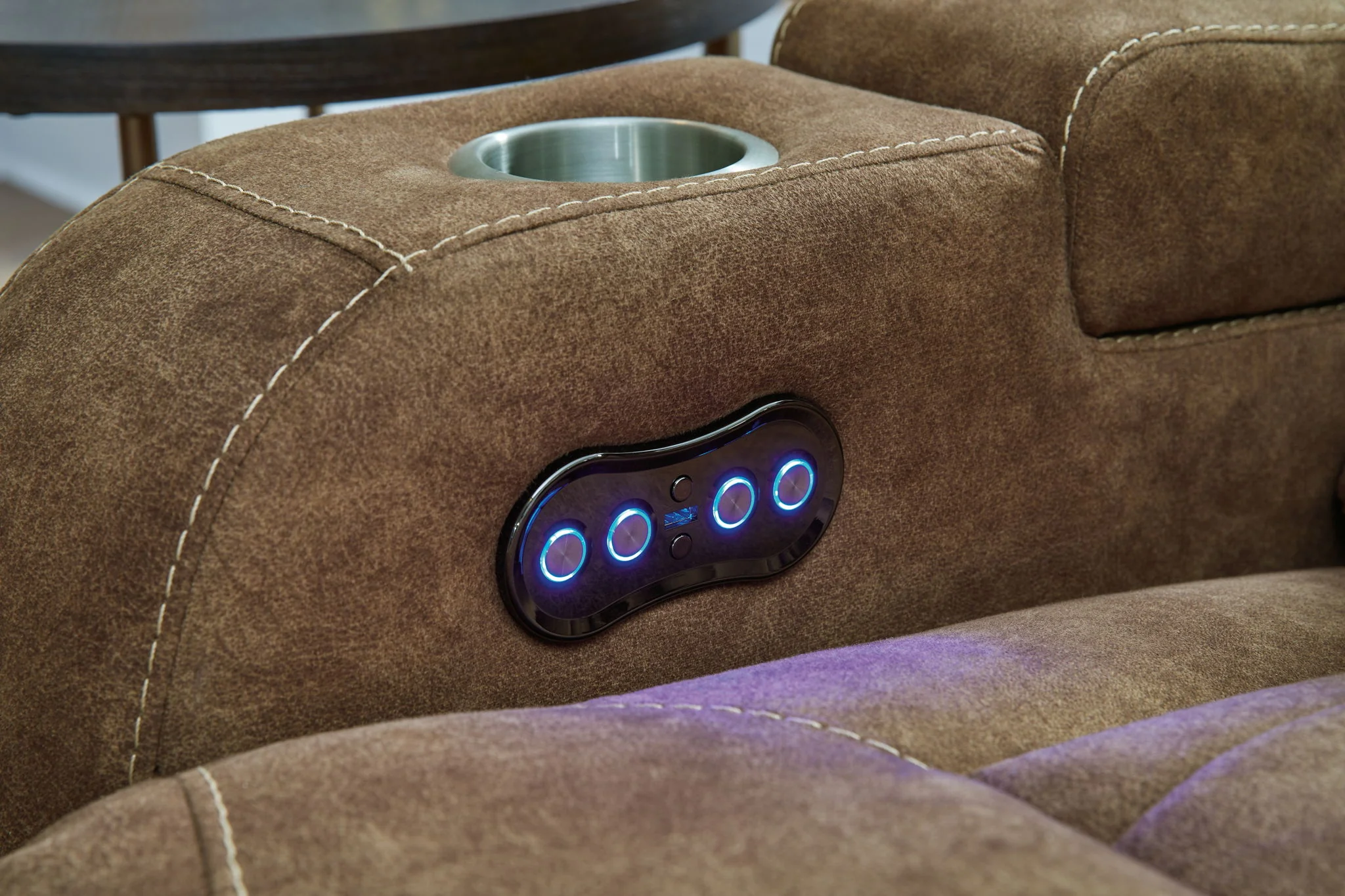 Wolfridge - Brindle - Power Reclining Loveseat With Console /Adj Hdrst - Image 11
