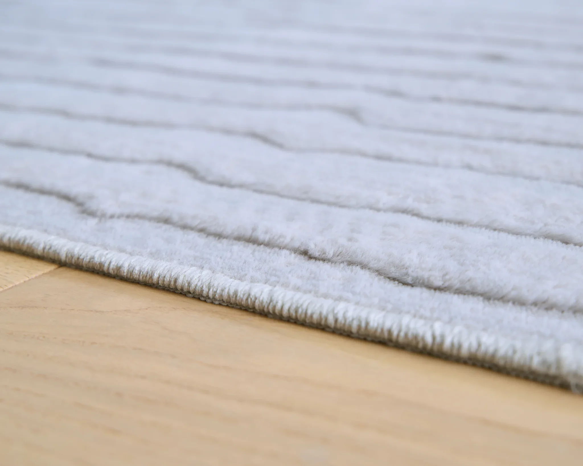 Worthley - Gray - Washable Medium Rug - 5' x 7' - Image 4
