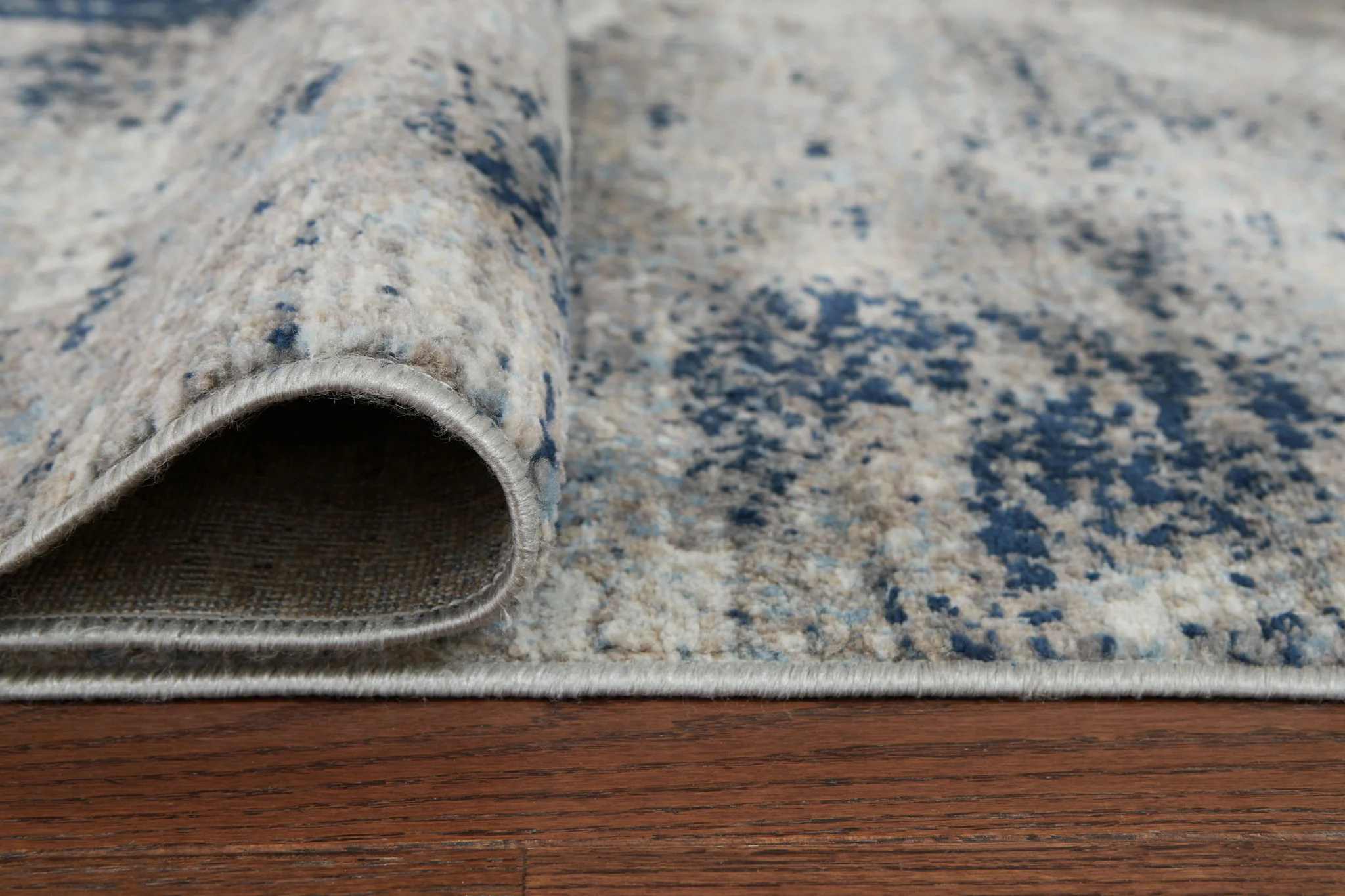 Wrenstow - Gray - Large Rug - 8' x 10' - Image 4